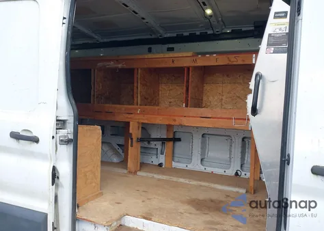 2017 Ford Transit-250 z USA, uszkodzony, nr VIN 1FTYR2CG6HKB21385